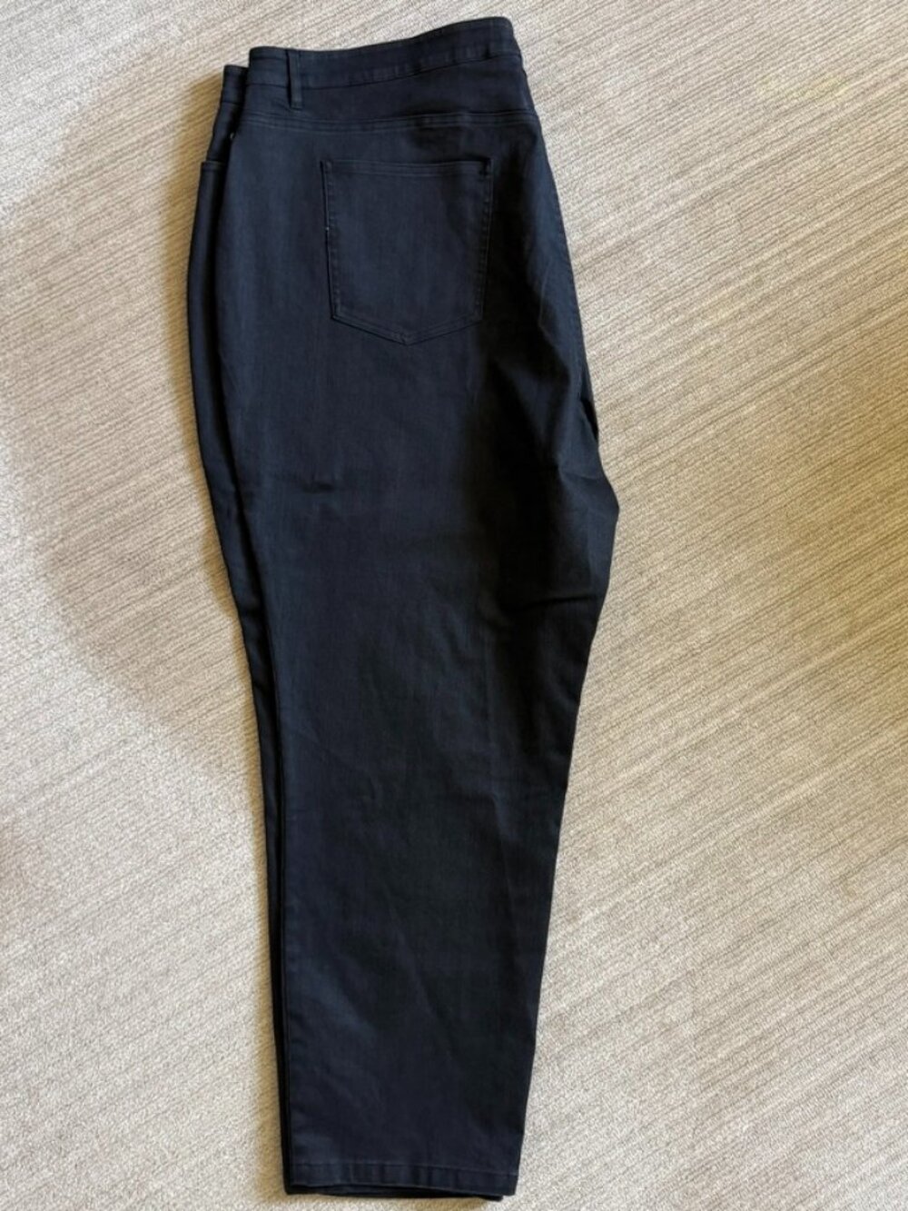 NWT - Black Ankle Jean by Eileen Fisher - Picture 3 of 8